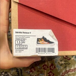 🆕 Vans Sk8-Mid Reissue V Flame Design Sneakers